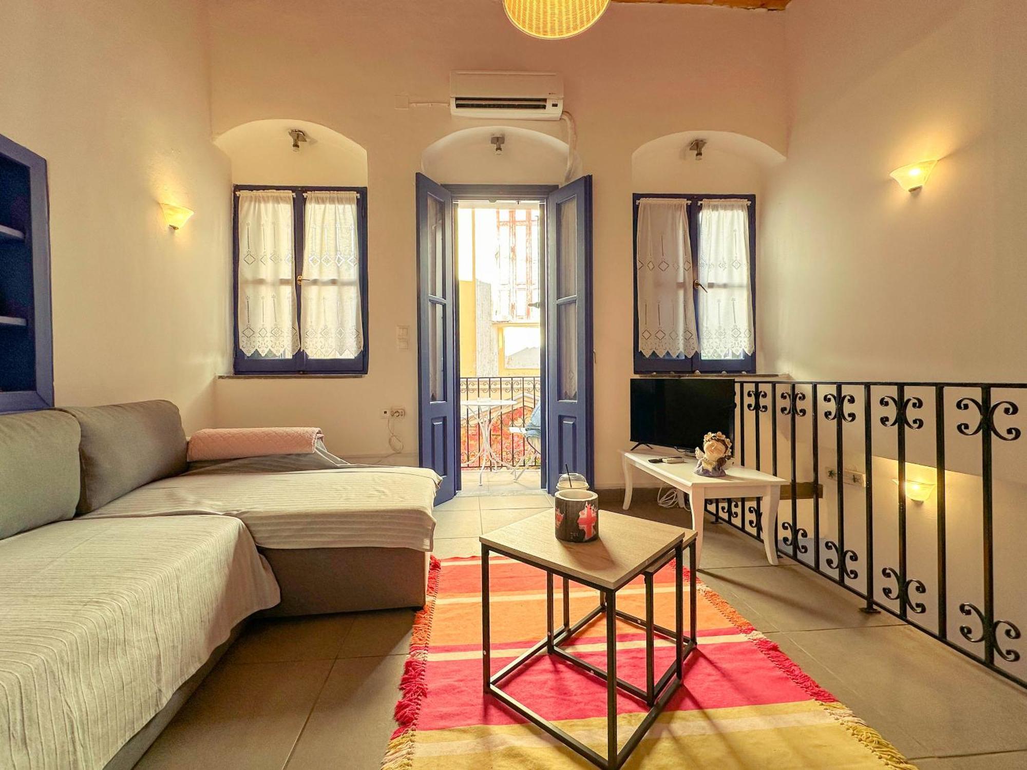 Kali Strata 2 - Downtown Apartment Sými Luaran gambar